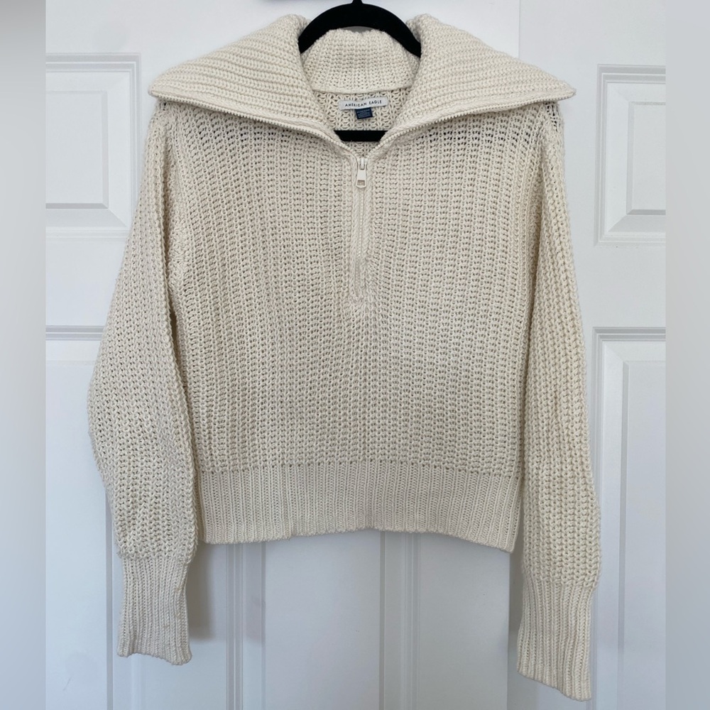 American Eagle Outfitters Cream Chunky Knit Sweater
